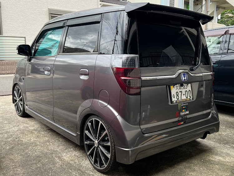 ゼストのゼスポ・ゼストスポーツ・低そうで低くない少し低い車・ラグジーブルー・熱中症に気をつけて!!に関するカスタム事例の投稿画像1枚目