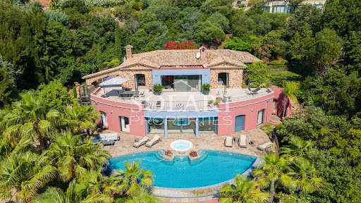 Villa avec piscine 5