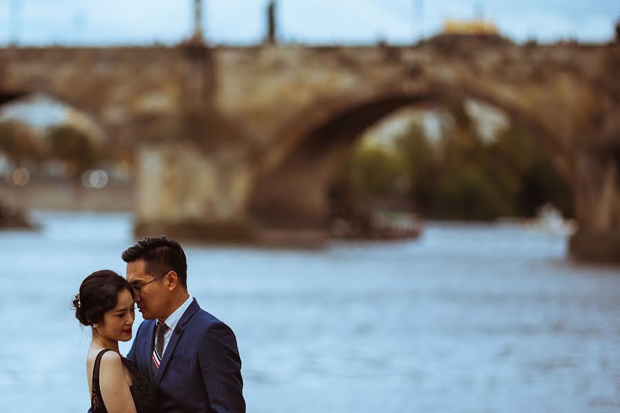 Fotógrafo de casamento Yuliya Kravchenko (redjuli). Foto de 26 de setembro 2017