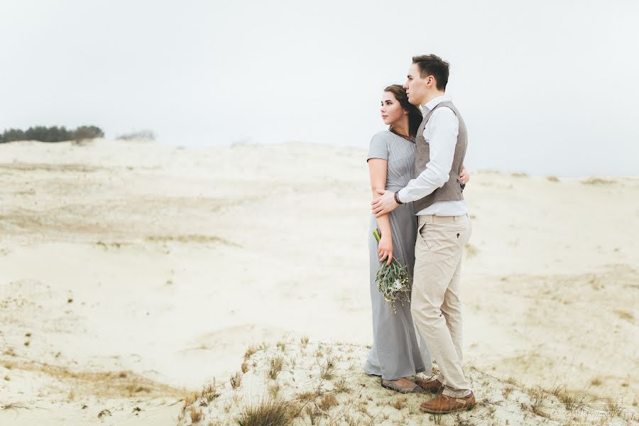 Fotógrafo de casamento Tatyana Sozonova (sozonova). Foto de 16 de abril 2015