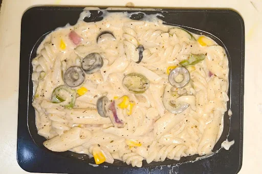 Veg White Sauce Pasta