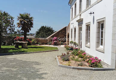 Maison en bord de mer avec jardin 3