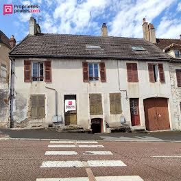 maison à Clamecy (58)