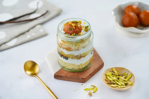 Gulab Jamun Vanilla Dessert Jar Cake