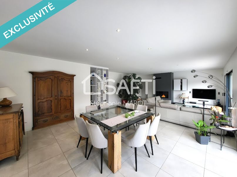 Vente maison 6 pièces 179 m² à Saint-Aubin-de-Médoc (33160), 800 000 €