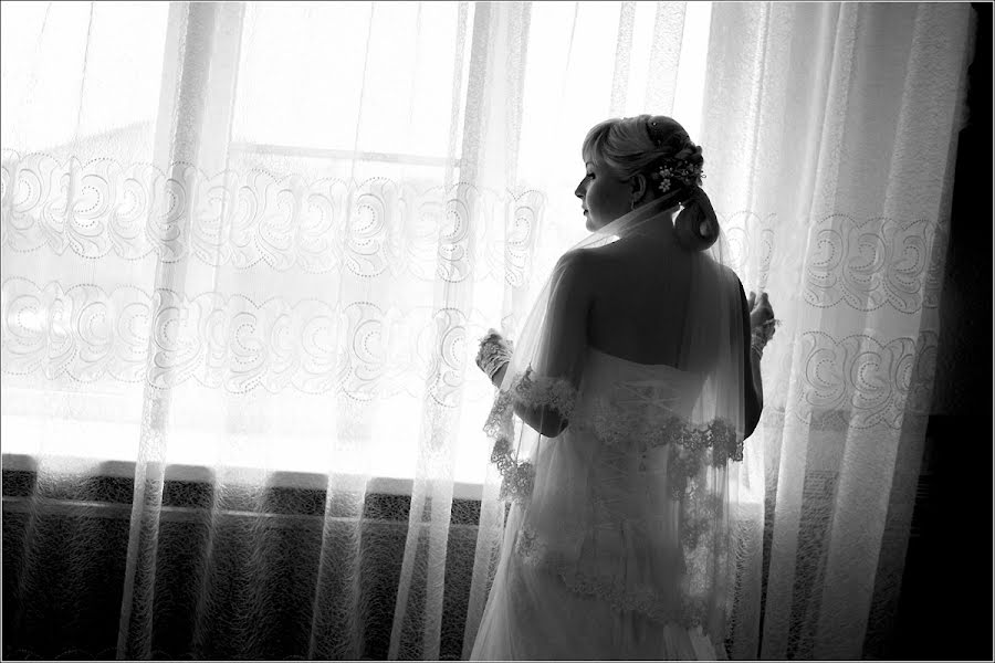 Fotografo di matrimoni Evgeniy Malov (malov). Foto del 4 ottobre 2013