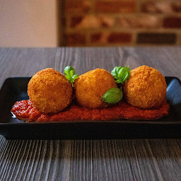 Arancini Di Mozzarella Filante