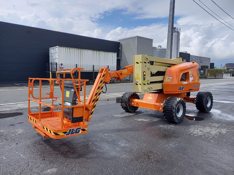 Picture of a JLG 450AJ