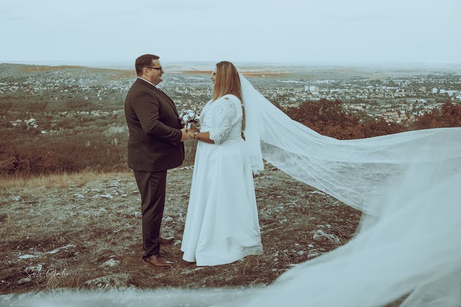 Fotografo di matrimoni Gábor Sütő (sutogabor). Foto del 7 settembre 2022