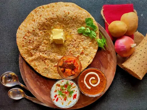 Aloo Pyaaz Paratha