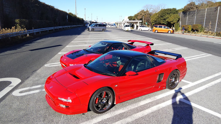 NSXのNSX・湾岸幕張PAに関するカスタム事例の投稿画像1枚目