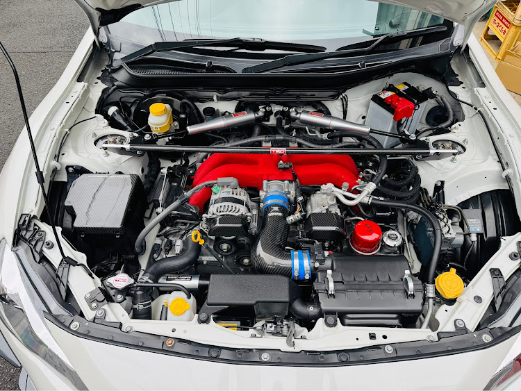 86のfa20・86GR・zn6 86・アペックス・TRDに関するカスタム事例の投稿画像1枚目
