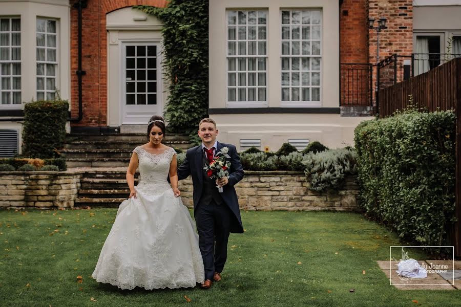 Fotografo di matrimoni Sally Joanne (sallyjoanne). Foto del 2 luglio 2019