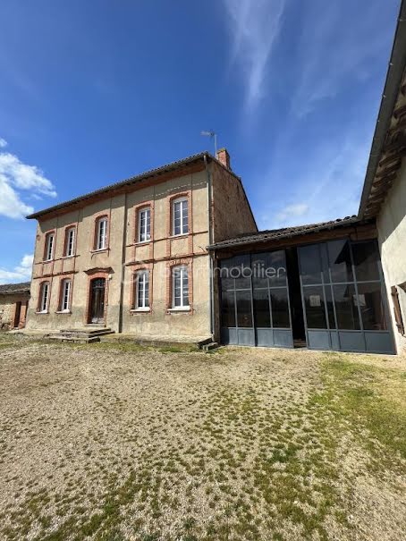 Vente propriété 7 pièces 470 m² à Fronton (31620), 748 000 €