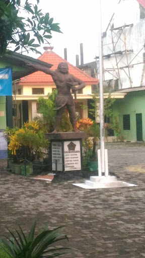 Gadjah Mada Statue