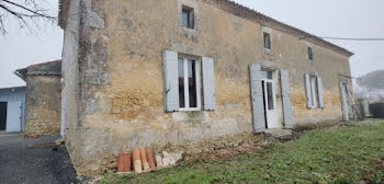 maison à Mirambeau (17)