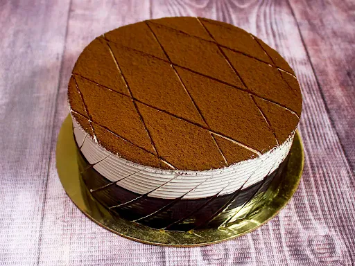 Tiramisu Cake