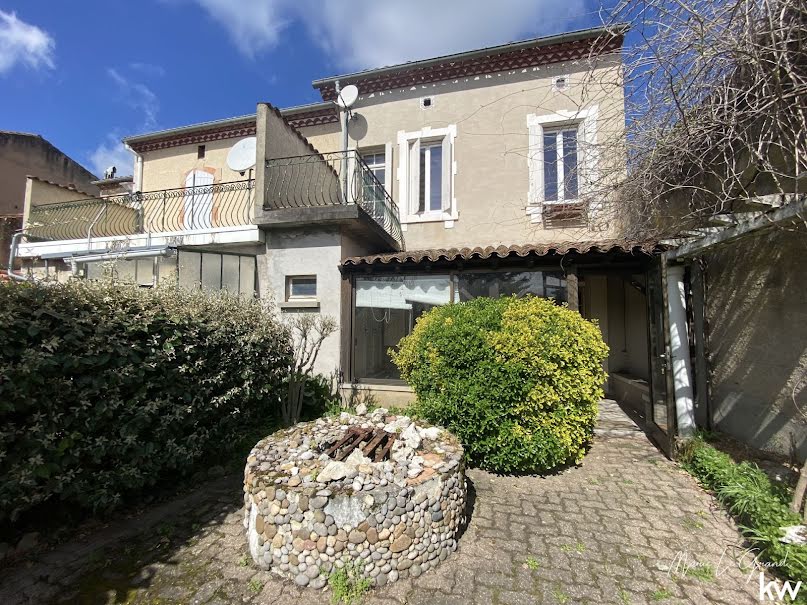 Vente maison 6 pièces 146 m² à Castres (81100), 95 000 €