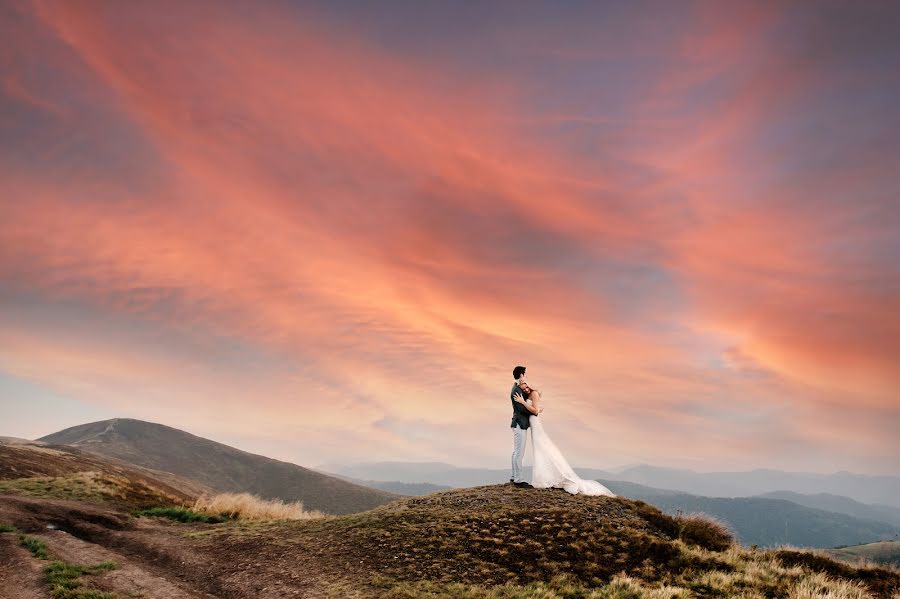 Wedding photographer Sergey Lapchuk (lapchuk). Photo of 26 October 2020