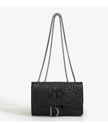 Title 7, Trendy Crossbody Chain Small Square Bag for Wom...