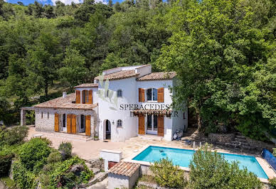 Maison avec piscine et terrasse 2