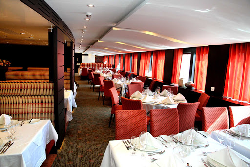 Gourmet dining on AmaStella brings you sophisticated regional cuisine with attentive service.