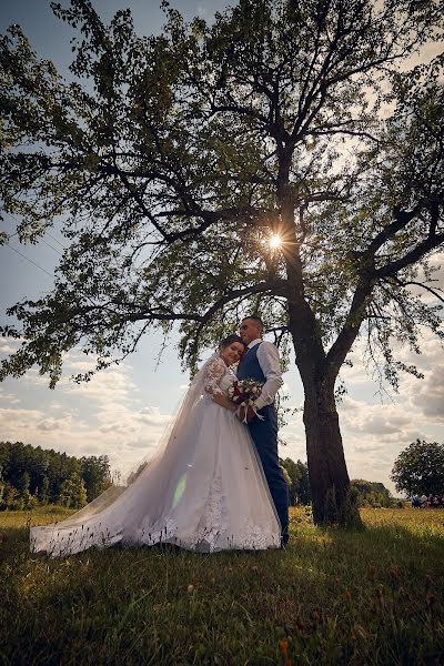 Nhiếp ảnh gia ảnh cưới Aleksandr Berezhnoy (alexberezhnoj). Ảnh của 17 tháng 8 2020