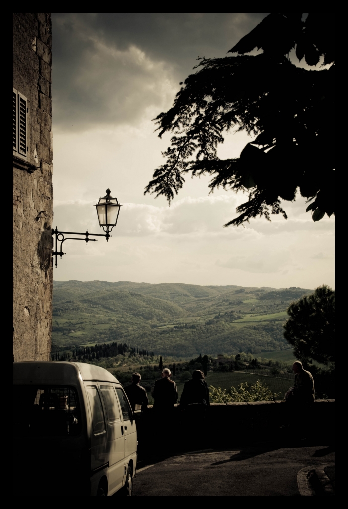 Osservare il panorama di Silmaril