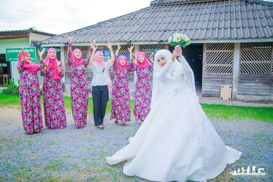 Fotógrafo de casamento Anuwat Mansan (anuwat). Foto de 8 de setembro 2020