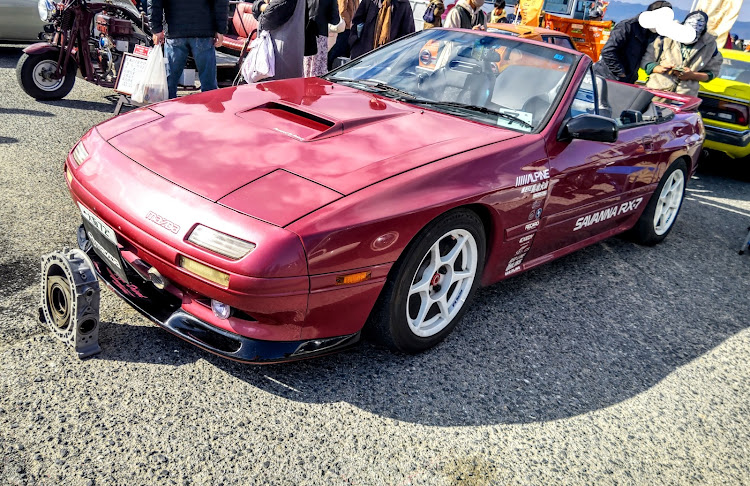 BRZの大阪レトロカー万博2023・第16弾✨・＃マツダスピード・ロータリー🍙乗り…？？？・広島🍁魂〜💗🏁❗　じゃけぇ〜😎🍙🔥wに関するカスタム事例の投稿画像38枚目