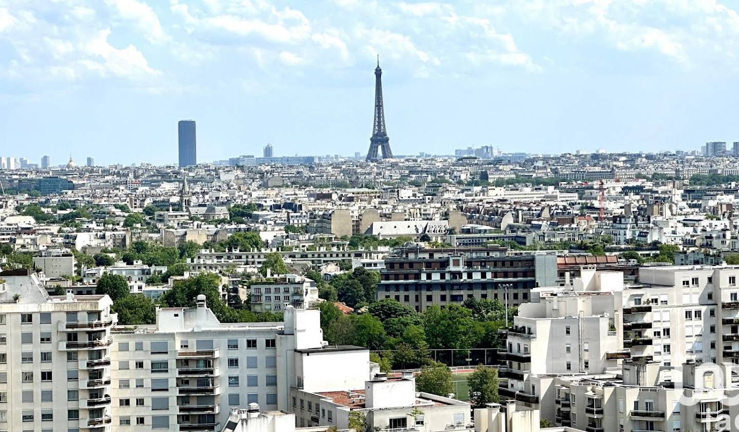 Apartment with terrace Courbevoie