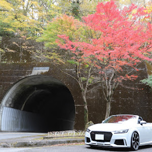 TT RS クーペ