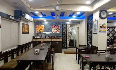 Shruti Veg Restaurant