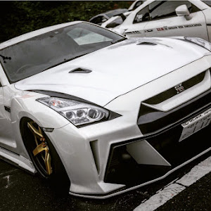 NISSAN GT-R R35