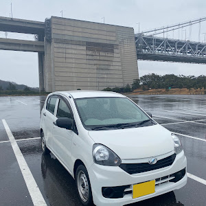 ミライース LA300S