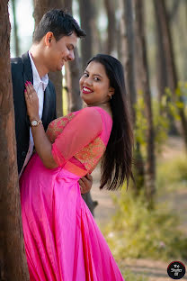 婚禮攝影師Abhijeet R Bhujade（theshutterelf）。2022 4月11日的照片
