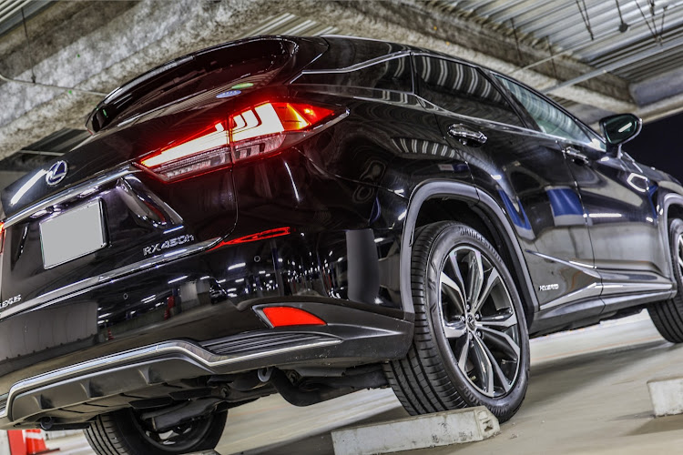 RXのいつも、いいね！有り難う御座います🙇・EOS R6 Mark II・RF24-105F4L・立体駐車場・ミラーレス一眼初心者に関するカスタム事例の投稿画像3枚目