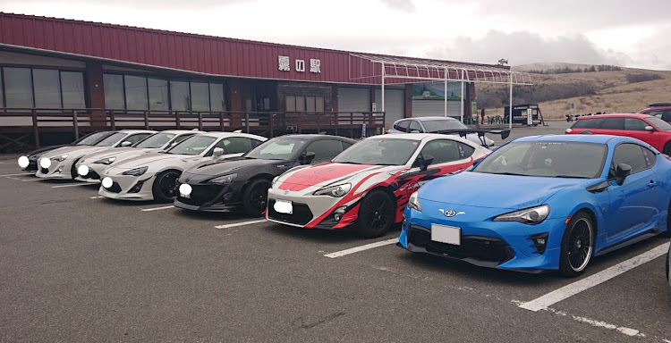 86の2019ベストショット・「４月にエントリーします」・ハチレンジャー・本日もよろしくお願いします・もう最後まで北アルプスにしようかな😄に関するカスタム事例の投稿画像9枚目