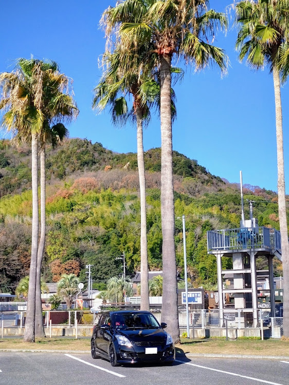 スイフトの12月もよろしくお願いします・景色のいいとこで写真撮りたい・沙美海岸に関するカスタム事例の投稿画像5枚目