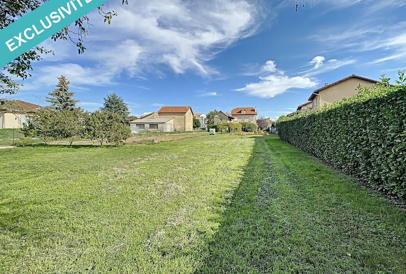  Vente Terrain à bâtir - 800m² à Heyrieux (38540) 