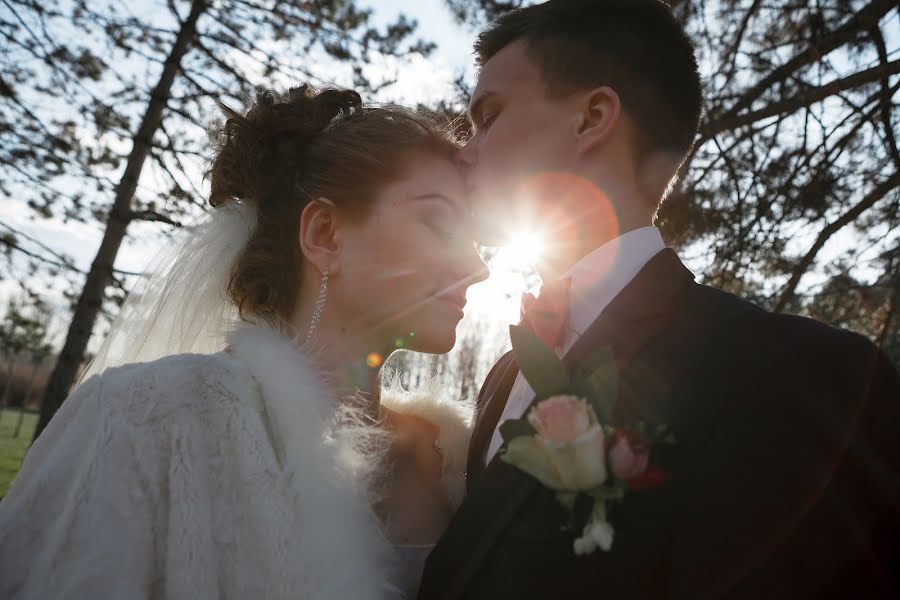 Fotógrafo de casamento Andrey Baksov (baksov). Foto de 11 de abril 2016