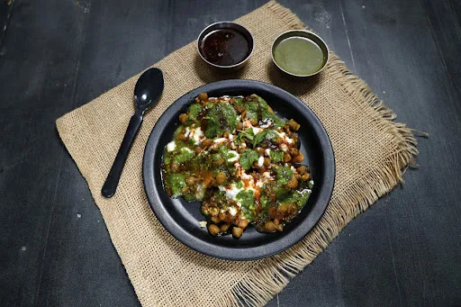 Aloo Samosa Chaat