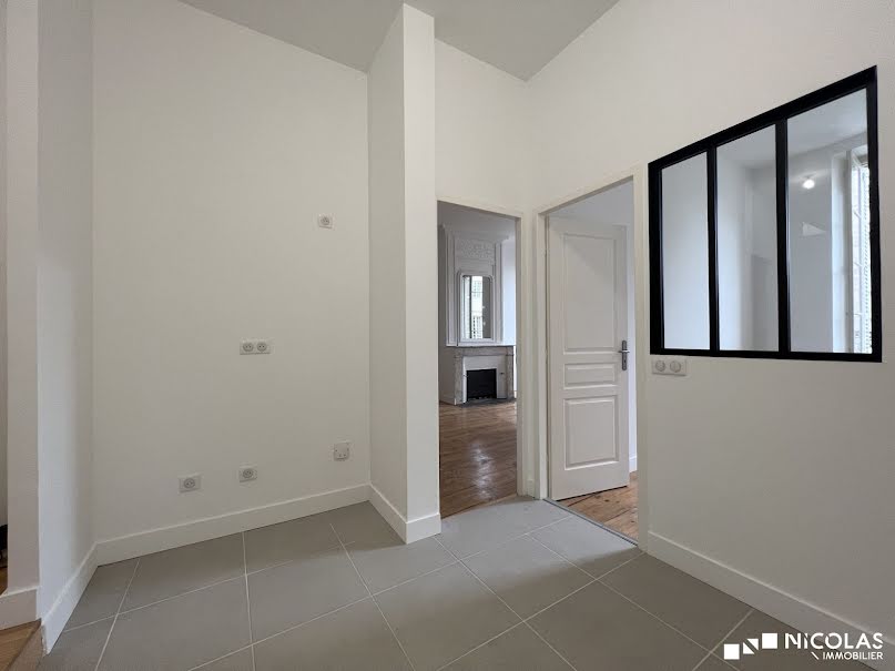 Vente appartement 3 pièces 55 m² à Bordeaux (33000), 318 000 €