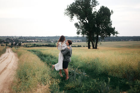 Fotografer pernikahan Maks Yarmak (maksyarmak). Foto tanggal 13 Juli 2022