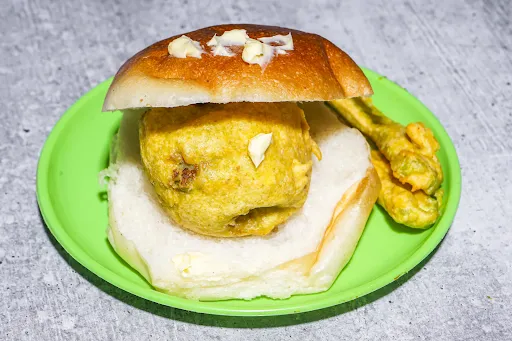 Butter Vada Pav