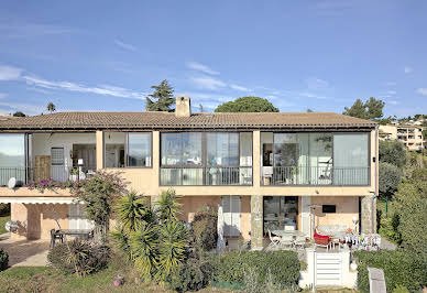 Apartment with terrace 11