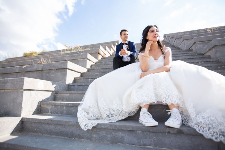 Fotografo di matrimoni Yasin Kiratli (kiratliyasin). Foto del 20 luglio 2019