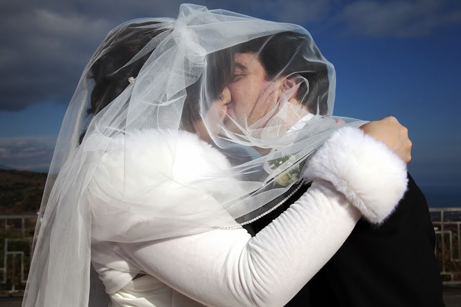 Fotografo di matrimoni Maria Serena Patané (mariaserenapata). Foto del 14 marzo 2016