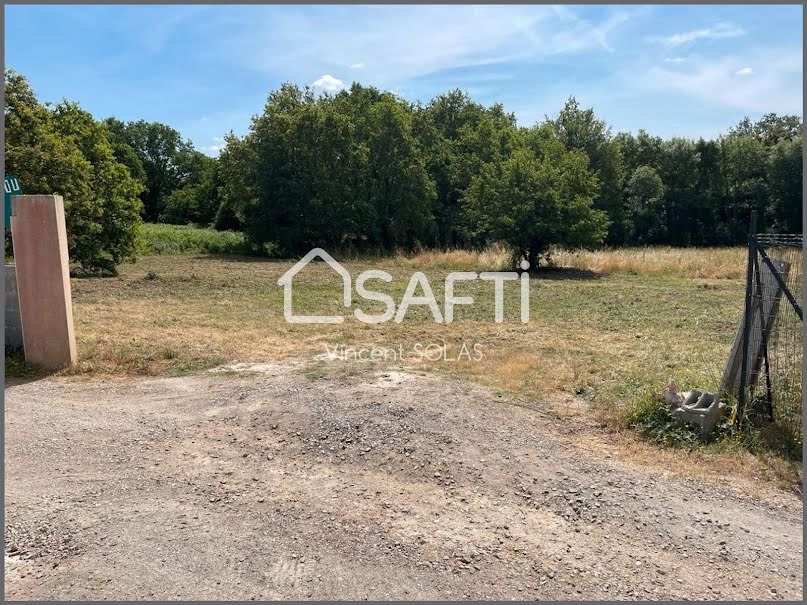 Vente terrain  1266 m² à Mareuil-sur-Lay-Dissais (85320), 95 000 €