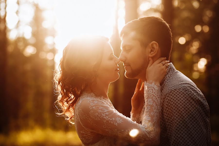 Fotografo di matrimoni Elena Zadko (elenazadko). Foto del 3 luglio 2017